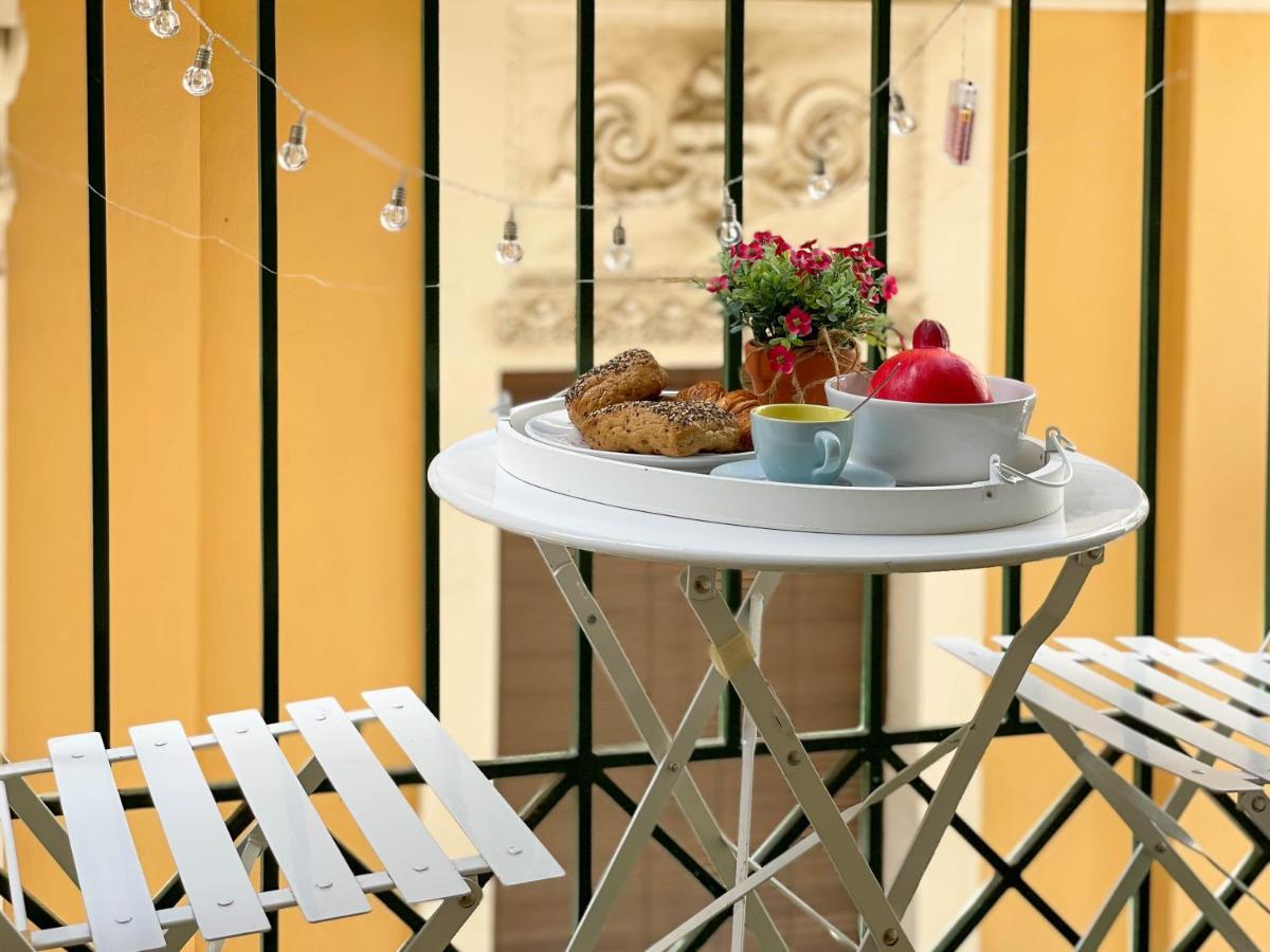 Apartamento Con Mucho Encanto En Pleno Centro Alicante Exterior photo